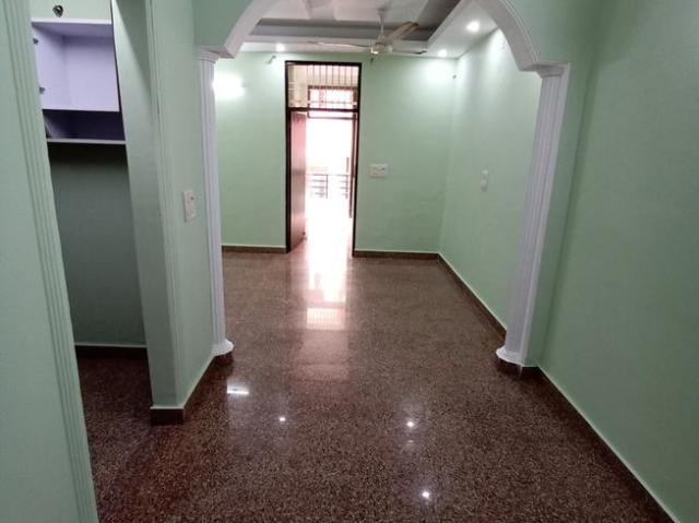 2 BHK Independent Builder Floor in Khanpur for rent New Delhi. The reference number is 9735560