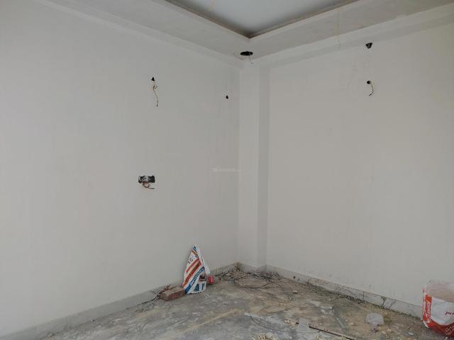 2 BHK Independent Builder Floor in Khanpur for resale New Delhi. The reference number is 19979774