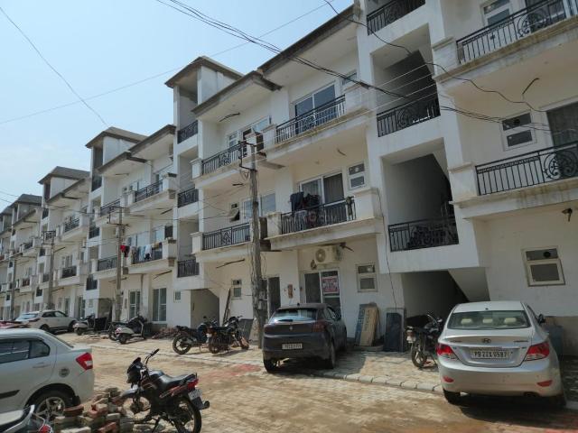 2 BHK Independent Builder Floor in Kharar for resale Mohali. The reference number is 20668681