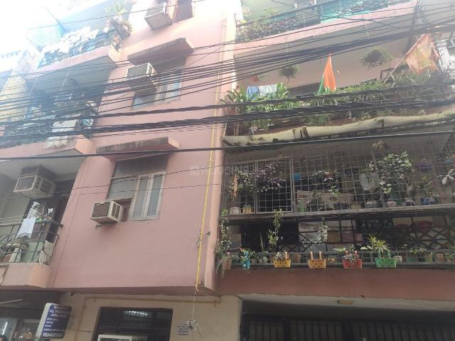 2 BHK Independent Builder Floor in Kishangarh for resale New Delhi. The reference number is 20889557