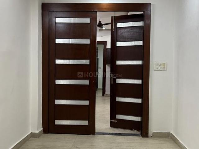 2 BHK Independent Builder Floor in Krishna Nagar for resale New Delhi. The reference number is 17139188