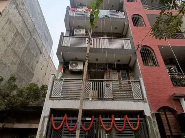 2 BHK Independent Builder Floor in Lajpat Nagar for rent New Delhi. The reference number is 14343915
