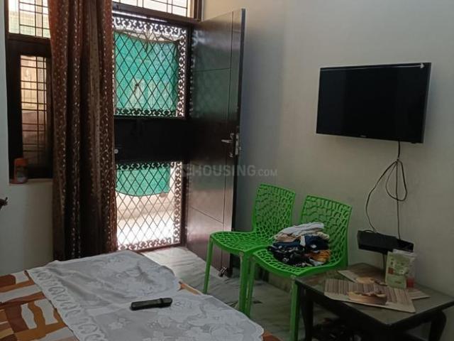 2 BHK Independent Builder Floor in Lajpat Nagar for rent New Delhi. The reference number is 17870011