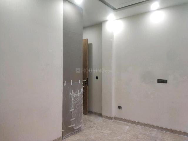 2 BHK Independent Builder Floor in Lajpat Nagar for rent New Delhi. The reference number is 17956080