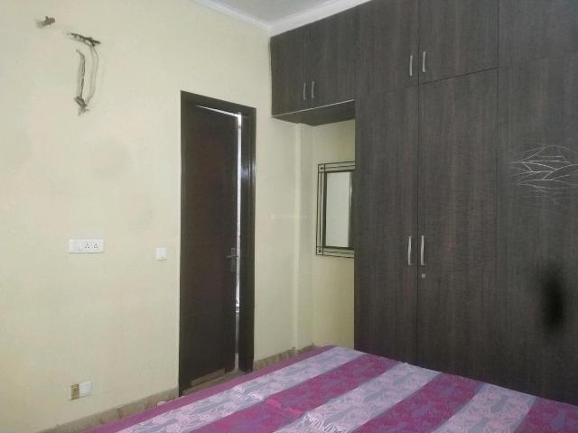 2 BHK Independent Builder Floor in Lajpat Nagar for rent New Delhi. The reference number is 19967610