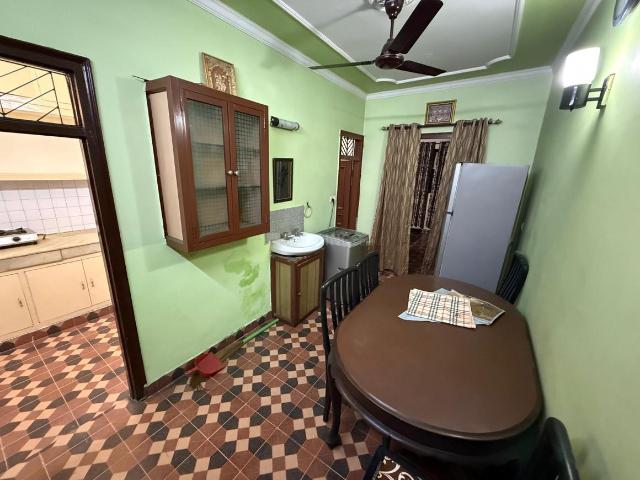 2 BHK Independent Builder Floor in Lajpat Nagar for rent New Delhi. The reference number is 19000173