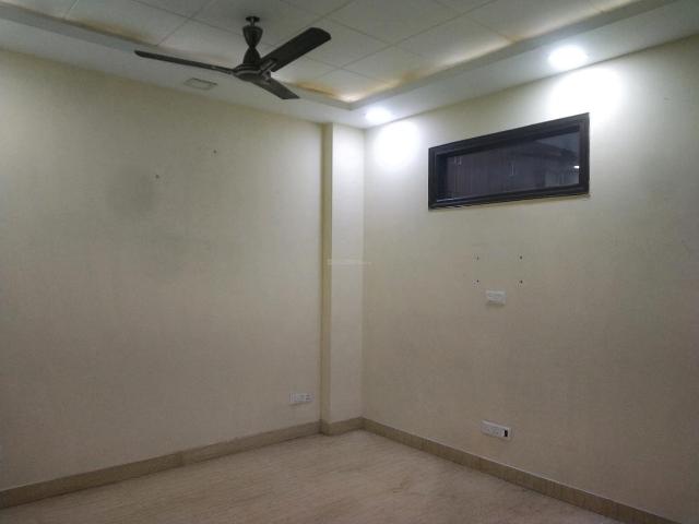2 BHK Independent Builder Floor in Lajpat Nagar for rent New Delhi. The reference number is 19282971