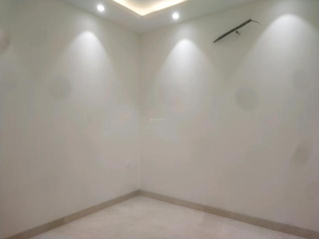 2 BHK Independent Builder Floor in Lajpat Nagar for rent New Delhi. The reference number is 20667658