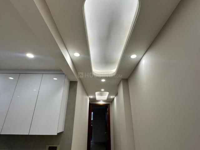 2 BHK Independent Builder Floor in Lajpat Nagar for rent New Delhi. The reference number is 20013852