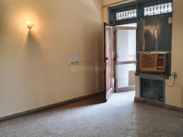 2 BHK Independent Builder Floor in Lajpat Nagar for rent New Delhi. The reference number is 20042933