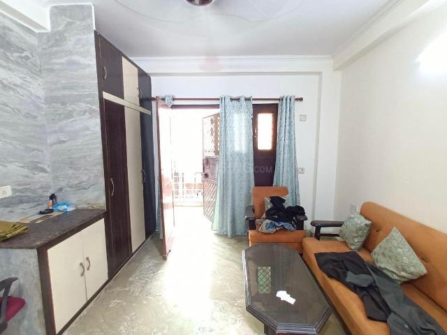 2 BHK Independent Builder Floor in Laxmi Nagar for rent New Delhi. The reference number is 19585860
