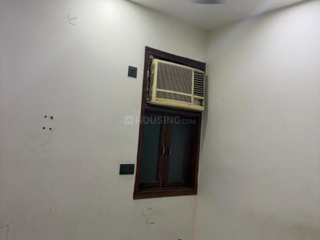 2 BHK Independent Builder Floor in Laxmi Nagar for rent New Delhi. The reference number is 20749693