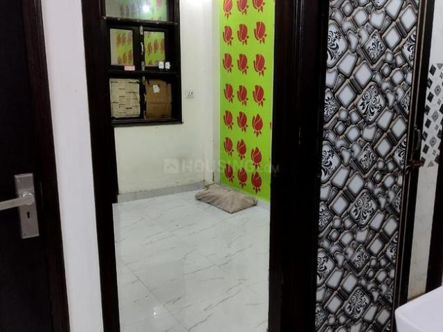 2 BHK Independent Builder Floor in Laxmi Nagar for resale New Delhi. The reference number is 18631888