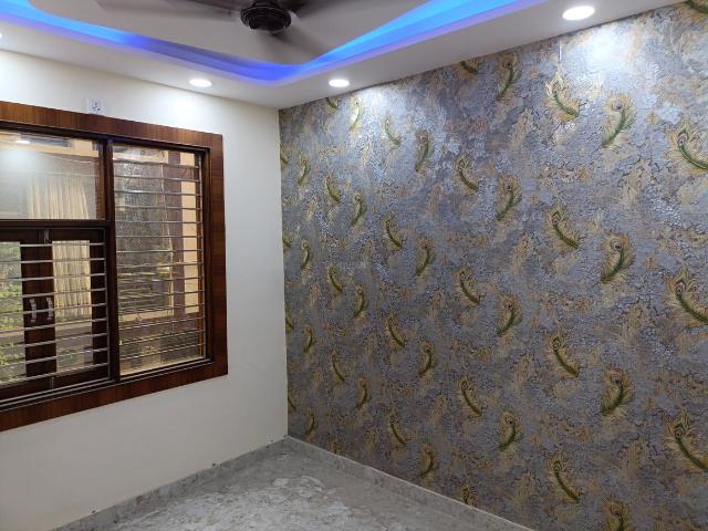 2 BHK Independent Builder Floor in Laxmi Nagar for resale New Delhi. The reference number is 18954489