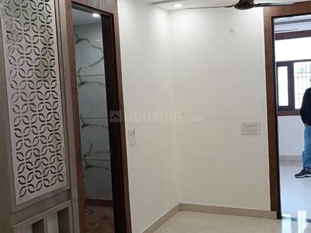 2 BHK Independent Builder Floor in Laxmi Nagar for resale New Delhi. The reference number is 19106486
