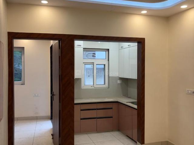 2 BHK Independent Builder Floor in Laxmi Nagar for resale New Delhi. The reference number is 20639572