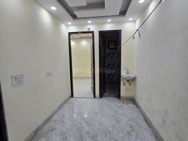 2 BHK Independent Builder Floor in Laxmi Nagar for resale New Delhi. The reference number is 20674796