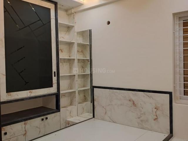 2 BHK Independent Builder Floor in LIC Colony for resale Krishna. The reference number is 16062151