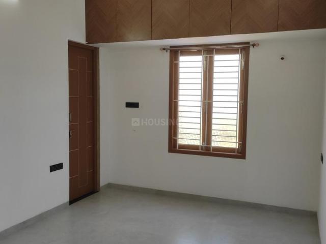 2 BHK Independent Builder Floor in Palayapalayam for rent Erode. The reference number is 20288697