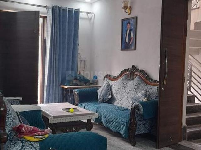2 BHK Independent Builder Floor in Palam Vihar for rent Gurgaon. The reference number is 14038130