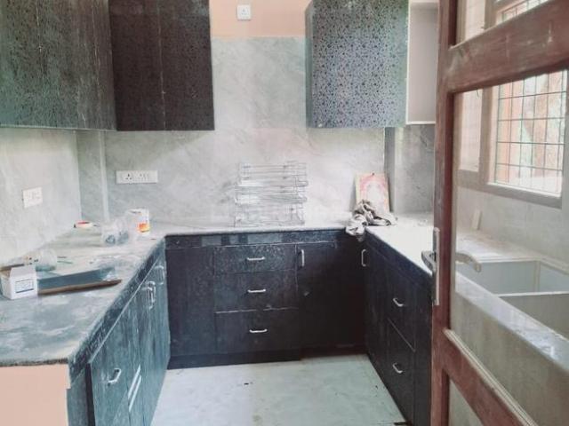 2 BHK Independent Builder Floor in Palam Vihar for rent Gurgaon. The reference number is 17484173