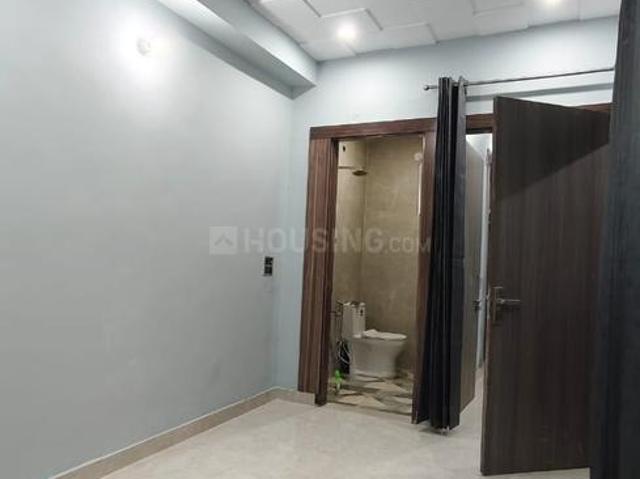 2 BHK Independent Builder Floor in Palam Vihar for rent Gurgaon. The reference number is 19771199