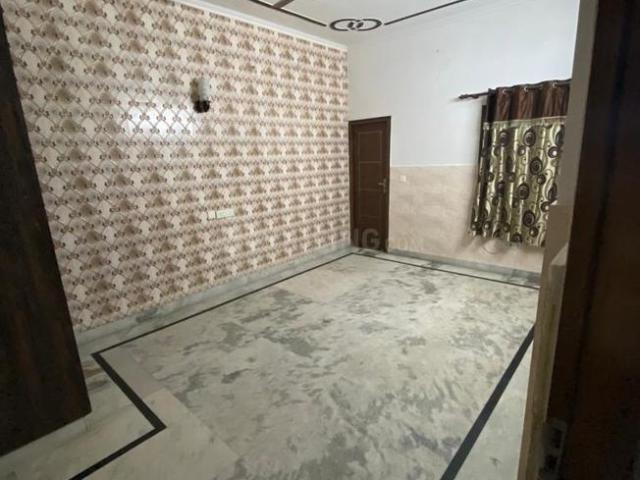 2 BHK Independent Builder Floor in Palam Vihar for rent Gurgaon. The reference number is 20159347