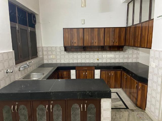 2 BHK Independent Builder Floor in Palam Vihar for rent Gurgaon. The reference number is 20160688