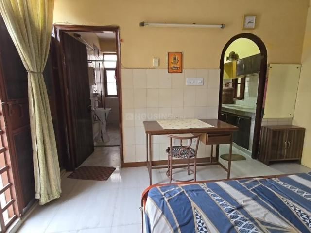 2 BHK Independent Builder Floor in Palam Vihar for rent Gurgaon. The reference number is 20160807