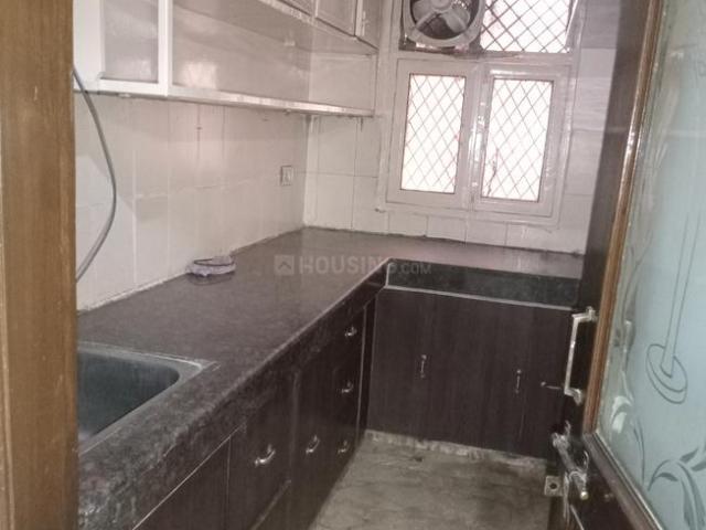 2 BHK Independent Builder Floor in Paschim Vihar for rent New Delhi. The reference number is 15917513