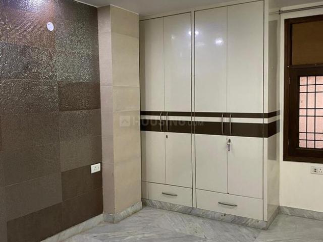 2 BHK Independent Builder Floor in Paschim Vihar for rent New Delhi. The reference number is 16339691