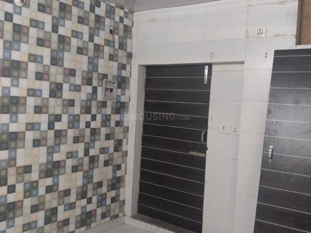2 BHK Independent Builder Floor in Paschim Vihar for rent New Delhi. The reference number is 19397218