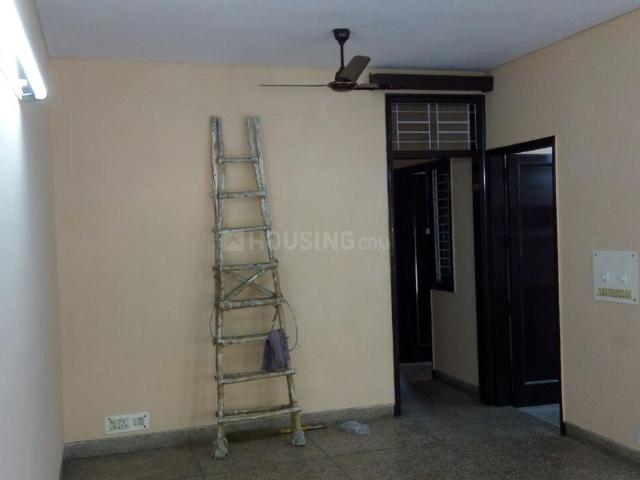 2 BHK Independent Builder Floor in Paschim Vihar for rent New Delhi. The reference number is 19958938