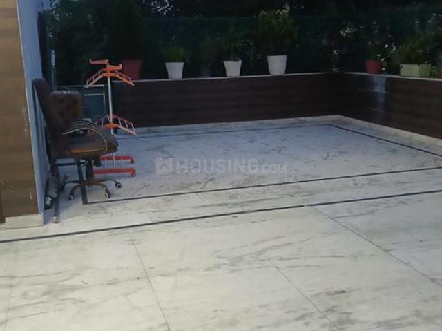 2 BHK Independent Builder Floor in Paschim Vihar for rent New Delhi. The reference number is 20907081