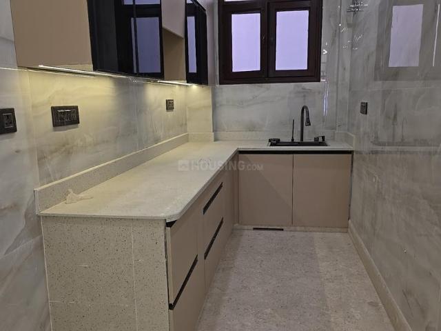 2 BHK Independent Builder Floor in Paschim Vihar for resale New Delhi. The reference number is 19908334