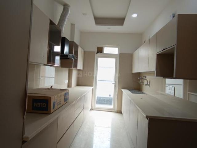2 BHK Independent Builder Floor in Paschim Vihar for resale New Delhi. The reference number is 19017853
