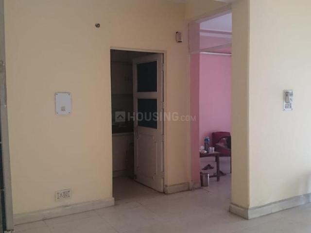 2 BHK Apartment in Paschim Vihar for resale New Delhi. The reference number is 20832503