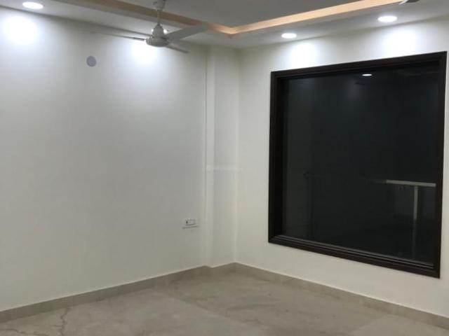 2 BHK Independent Builder Floor in Patel Nagar for rent New Delhi. The reference number is 8624175