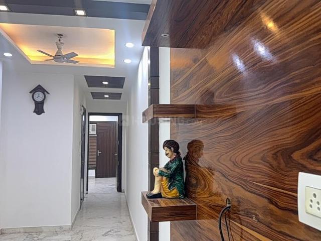 2 BHK Independent Builder Floor in Patel Nagar for rent New Delhi. The reference number is 13723338