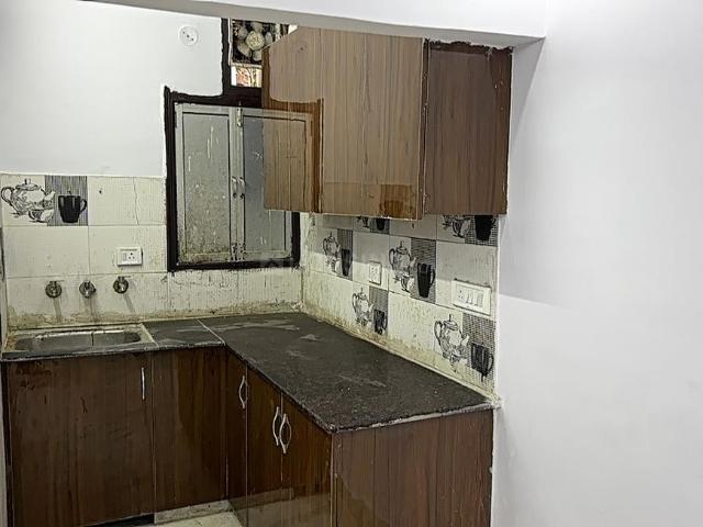 2 BHK Independent Builder Floor in Patel Nagar for rent New Delhi. The reference number is 19055925