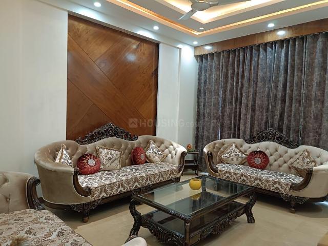 2 BHK Independent Builder Floor in Patel Nagar for rent New Delhi. The reference number is 20176397