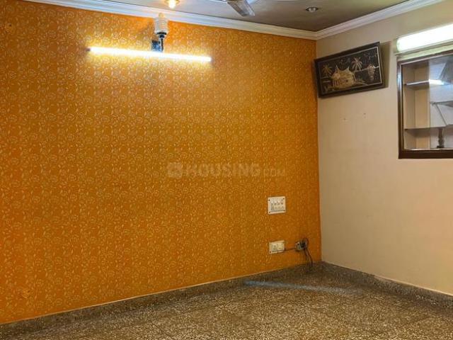 2 BHK Independent Builder Floor in Patel Nagar for rent New Delhi. The reference number is 20735797