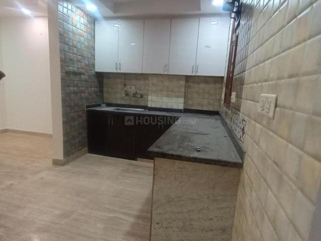 2 BHK Independent Builder Floor in Patel Nagar for resale New Delhi. The reference number is 20989985