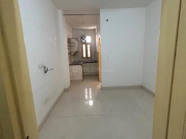 2 BHK Independent Builder Floor in Patel Garden for rent New Delhi. The reference number is 20299505