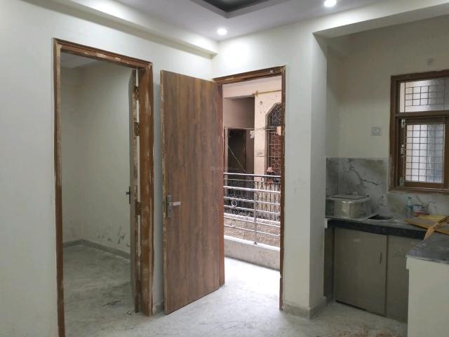 2 BHK Independent Builder Floor in Patparganj for resale New Delhi. The reference number is 19699854