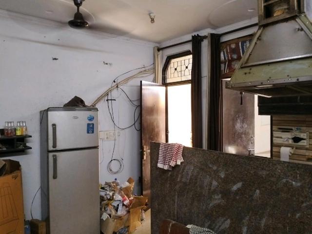2 BHK Independent Builder Floor in Patparganj for resale New Delhi. The reference number is 20606266