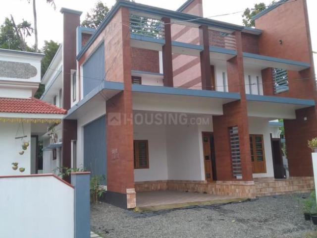 2 BHK Independent Builder Floor in Perumbavoor for rent Kochi. The reference number is 7014577