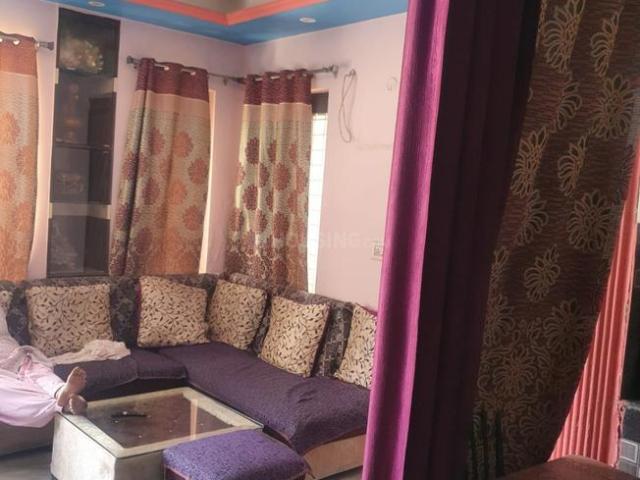 2 BHK Independent Builder Floor in Phase 2 for rent Noida. The reference number is 14615718