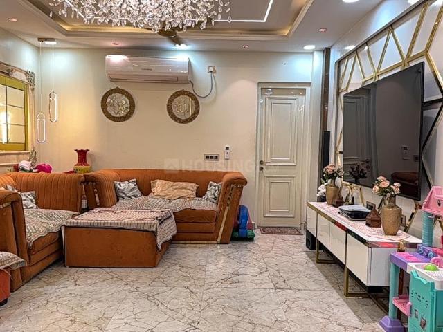 2 BHK Independent Builder Floor in Picnic Garden for resale Kolkata. The reference number is 20209317