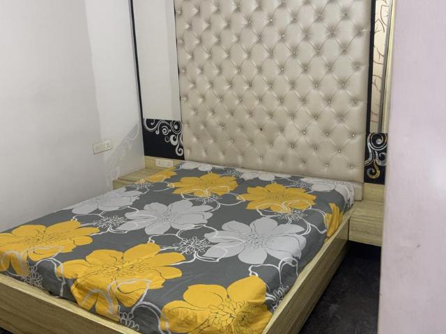 2 BHK Independent Builder Floor in Pitampura for rent New Delhi. The reference number is 20296755